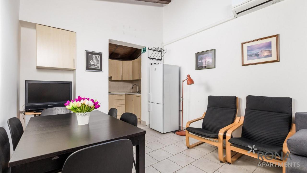 Rona Holiday Home Ana Пореч Экстерьер фото
